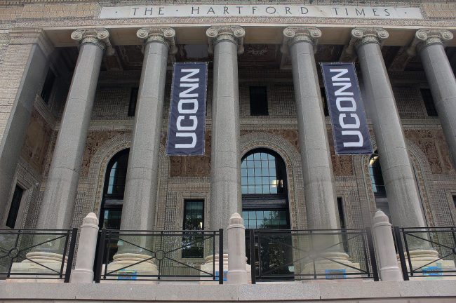 University of Connecticut - Hình ảnh 11